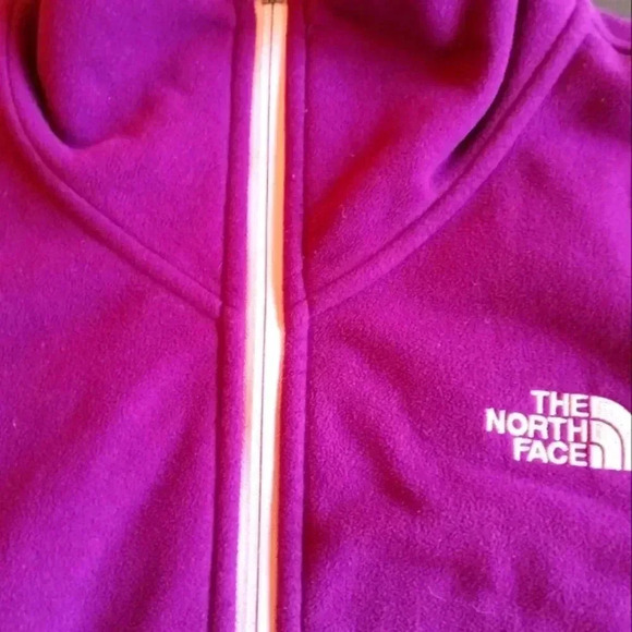 North Face Woman's Jacket Like New - Picture 3 of 4